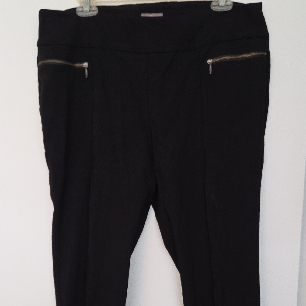 Chico's Black Ponte Skinny Pull-On Pants with Zip Pockets